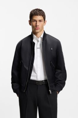 Ceinture en cuir italien avec boucle logot&eacute;e, Noir