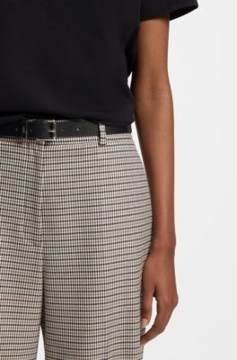 Cintur&oacute;n de piel italiana con hebilla dorada, Negro