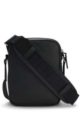 Bolso mensajero de piel italiana con monograma Double&nbsp;B, Negro