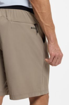 Water-repellent shorts in micro-waffle fabric, Light Green