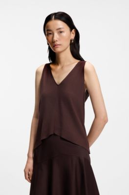 Top de algod&oacute;n y lino con cuello en pico, Marr&oacute;n oscuro