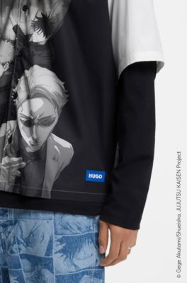 Chemise coupe d&eacute;contract&eacute;e HUGO x Jujutsu Kaisen avec imprim&eacute; de personnage, Blanc