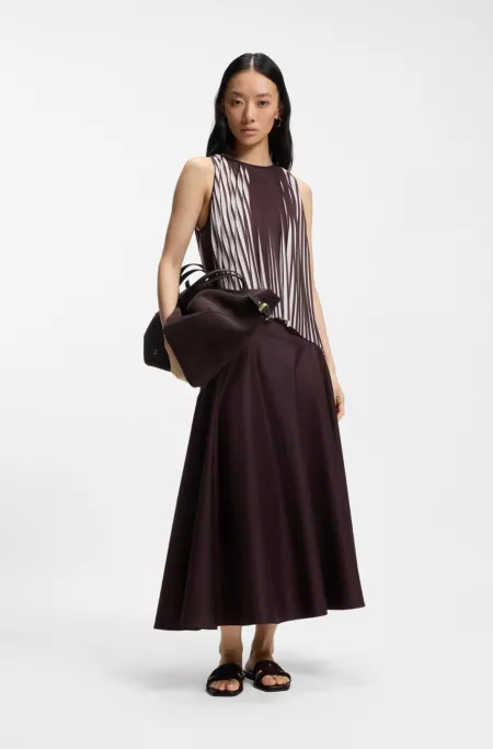 A-line top with two-tone plissé pleats