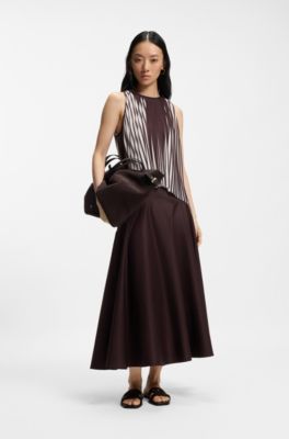 A-line top with two-tone pliss&eacute; pleats, Patterned
