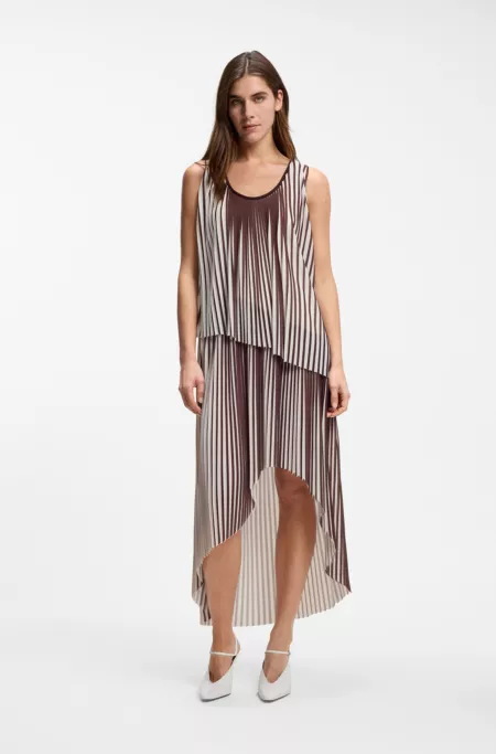 A-line dress with two-tone plissé pleats