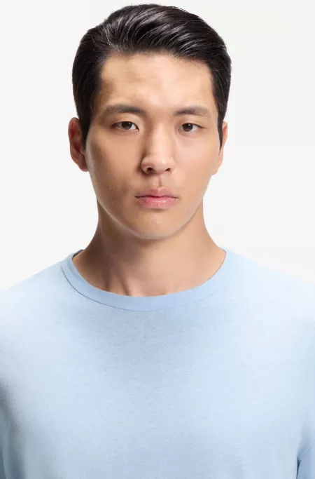 Cotton-linen T-shirt in a regular fit