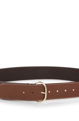 Ceinture en cuir avec boucle dor&eacute;e, Marron