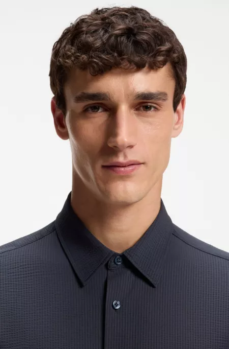 Slim-fit shirt in Italian performance-stretch seersucker