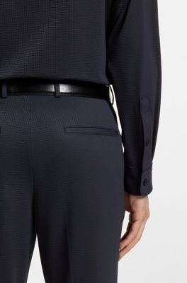 Slim-fit shirt in Italian performance-stretch seersucker, Dark Blue