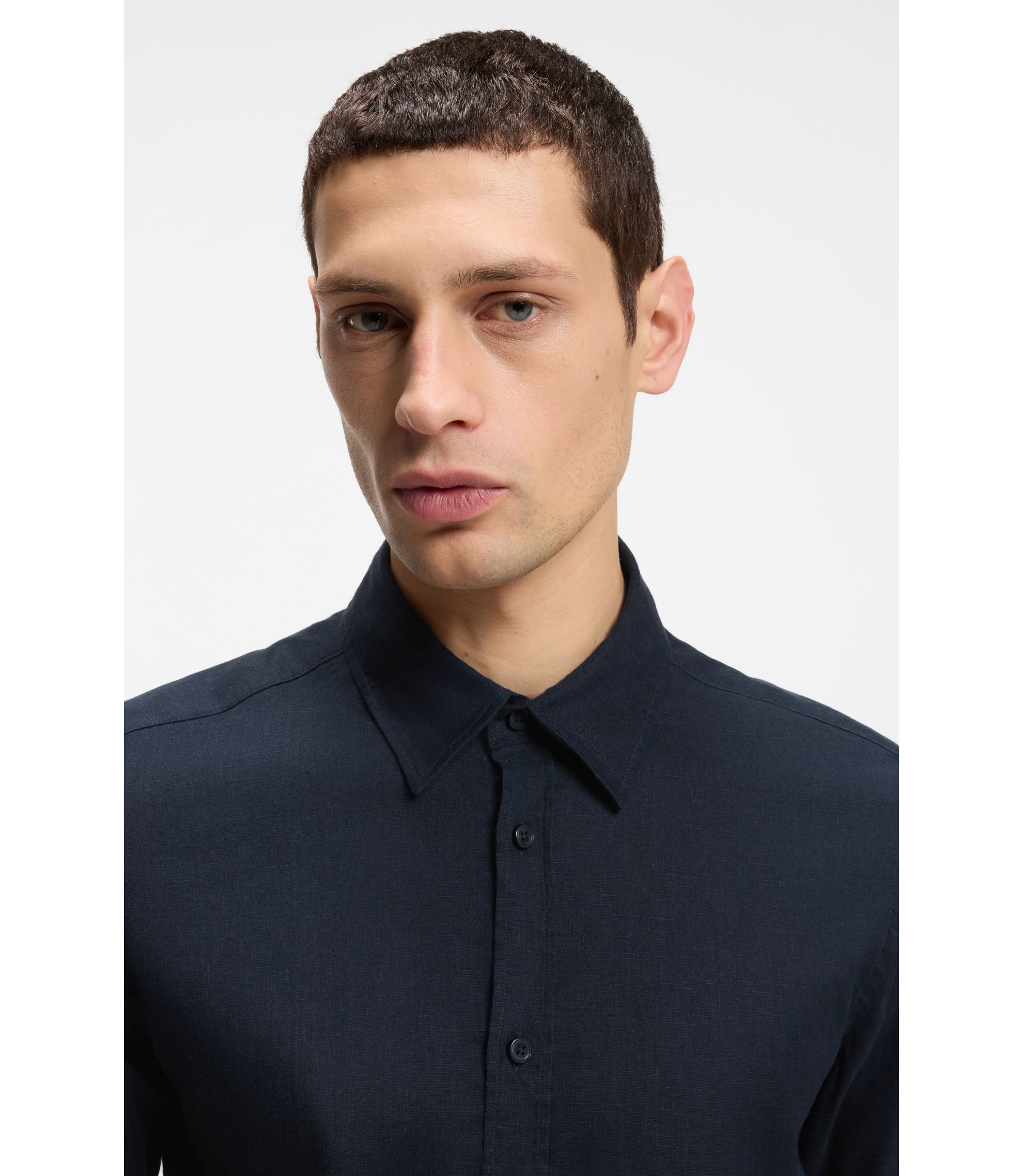 BOSS - Slim-fit shirt in stretch linen - Dark Blue