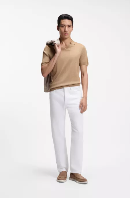 White jeans in slub denim