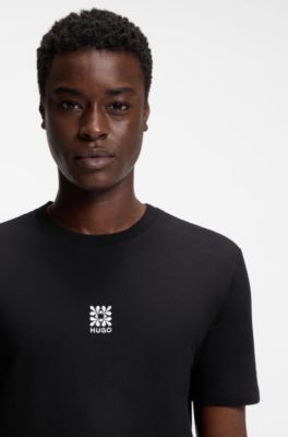 Camiseta de punto de algod&oacute;n con ilustraci&oacute;n de logo bordado, Negro