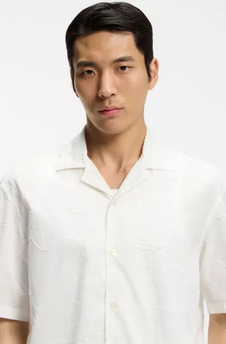 Relaxed-fit shirt in floral-embroidered cotton