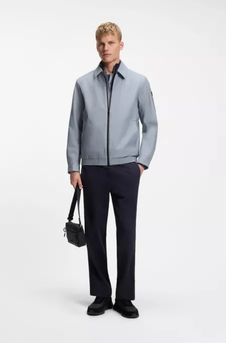 Water-repellent jacket in stretch material