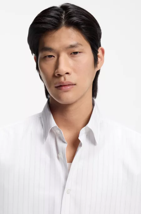 Striped relaxed-fit shirt in cotton poplin