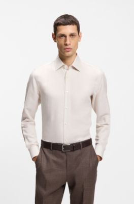 Camisa slim fit en sarga de lino, Beige claro