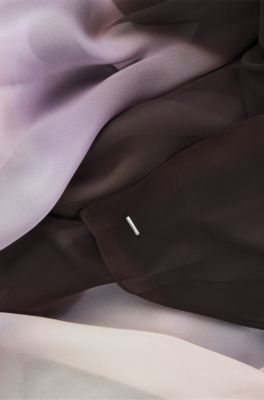 Chiffon shawl with logo rivet, Patterned