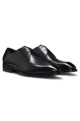 Brushed-leather Derby shoes with apron toe, Black