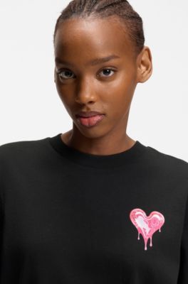 Camiseta de punto de algod&oacute;n con ilustraci&oacute;n de coraz&oacute;n, Negro