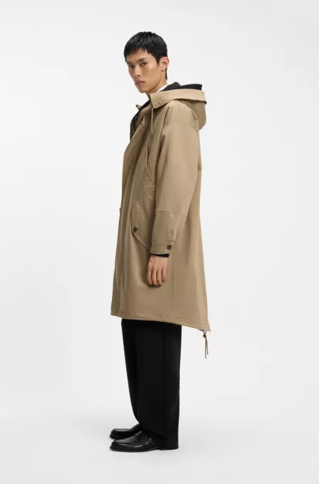 Water-repellent parka in stretch-cotton satin