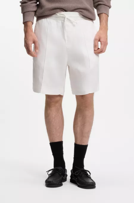 Straight-fit shorts in a linen blend