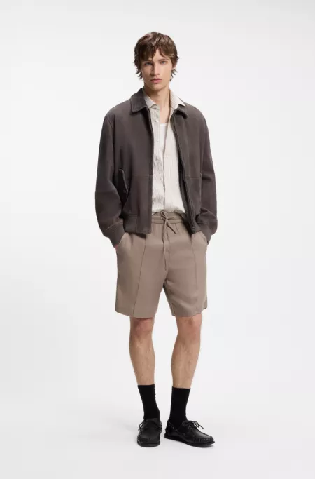 Straight-fit shorts in a linen blend