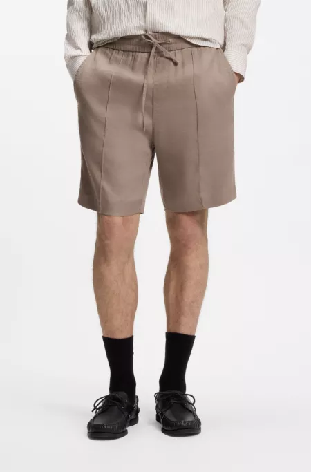 Straight-fit shorts in a linen blend