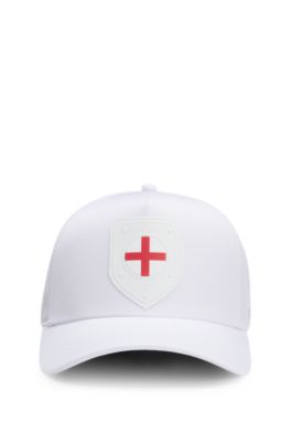 Logo cap in lustrous twill with country-flag badge, England