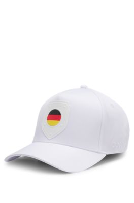 Logo cap in lustrous twill with country-flag badge, Germany White