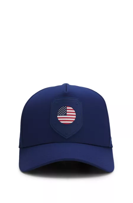 Logo cap in lustrous twill with country-flag badge