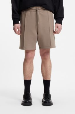 Shorts de algod&oacute;n con logo apilado, Marr&oacute;n claro