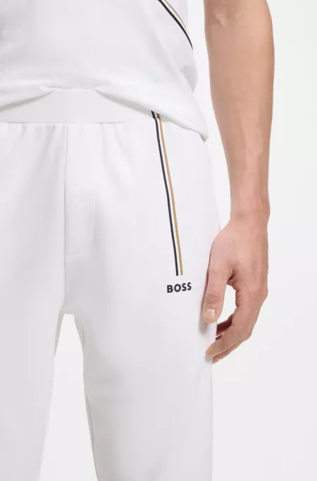 Active track pants in thermoregulating stretch gabardine