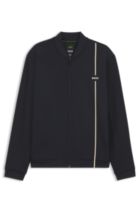Sudaderas y pantalones de ch&aacute;ndal
