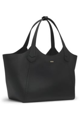Bolso tote de piel con letras de logo met&aacute;licas, Negro