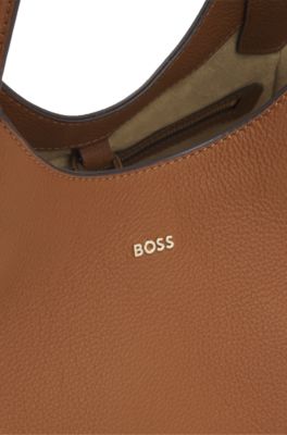 Bolso tote de piel con letras de logo met&aacute;licas, Marr&oacute;n