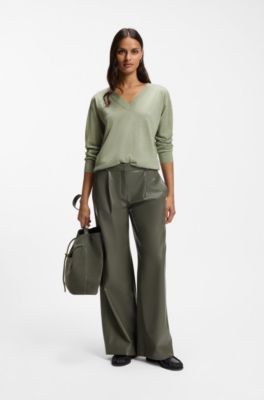 Jersey de lana merina con cuello en pico, Cal