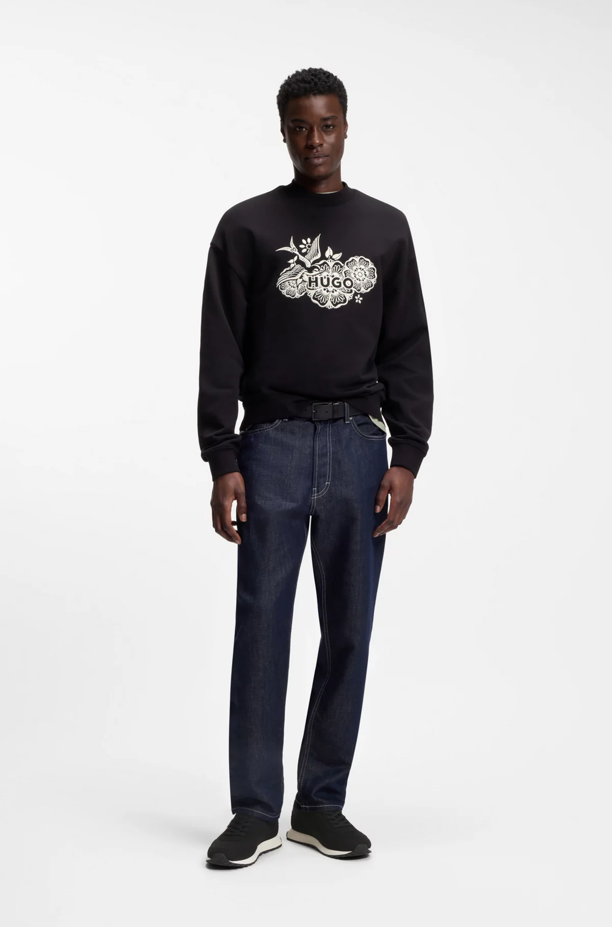 Deportivas con empeine de punto y etiqueta con logo, Negro