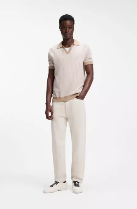 Mixed-material trainers with open mesh