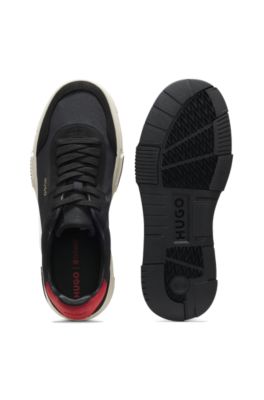 Deportivas con bloques de color y detalles de logo, Negro