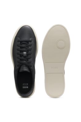 Deportivas de ca&ntilde;a baja con efecto granulado y tejido, Negro