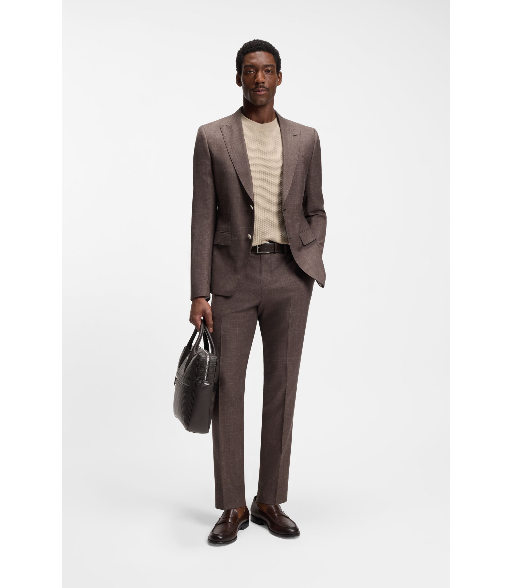 BOSS Travel - Classic & elegant styles to arrive in better shape