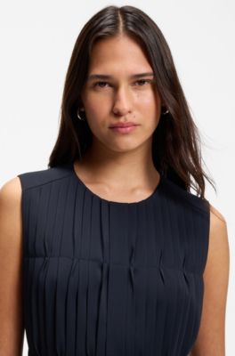 Sleeveless crepe blouse with pleats, Dark Blue