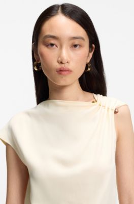 Regular-fit crepe blouse with a metal pin, Light Beige