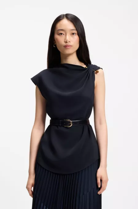Regular-fit crepe blouse with a metal pin