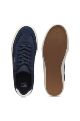 Deportivas de ca&ntilde;a baja con ribetes de ante, Azul oscuro