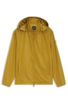 Pr&ecirc;t-&agrave;-porter