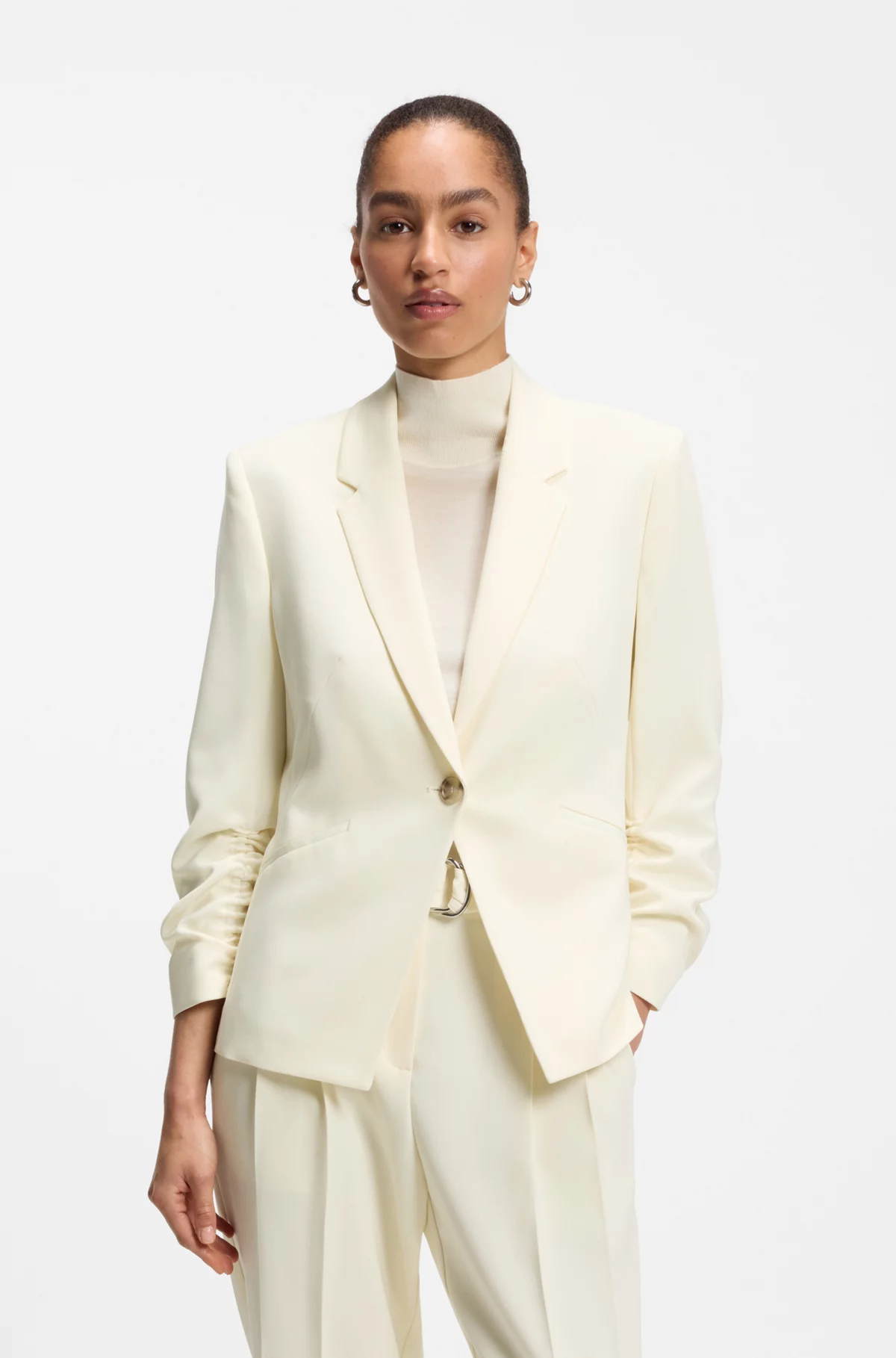 Blazer Slim en crêpe japonais avec manches froncées, Beige clair