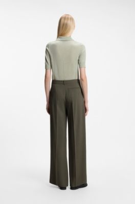 Pantalones regular fit en crep&eacute; el&aacute;stico con raya diplom&aacute;tica, Verde