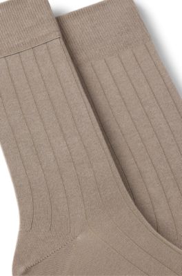 Paquete de dos pares de calcetines en canal&eacute; con detalles de la raya caracter&iacute;stica, Marr&oacute;n claro