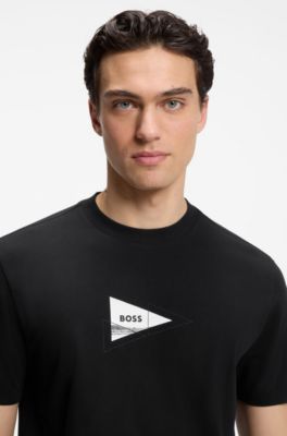 Camiseta regular fit en algod&oacute;n el&aacute;stico con estampado fotogr&aacute;fico, Negro